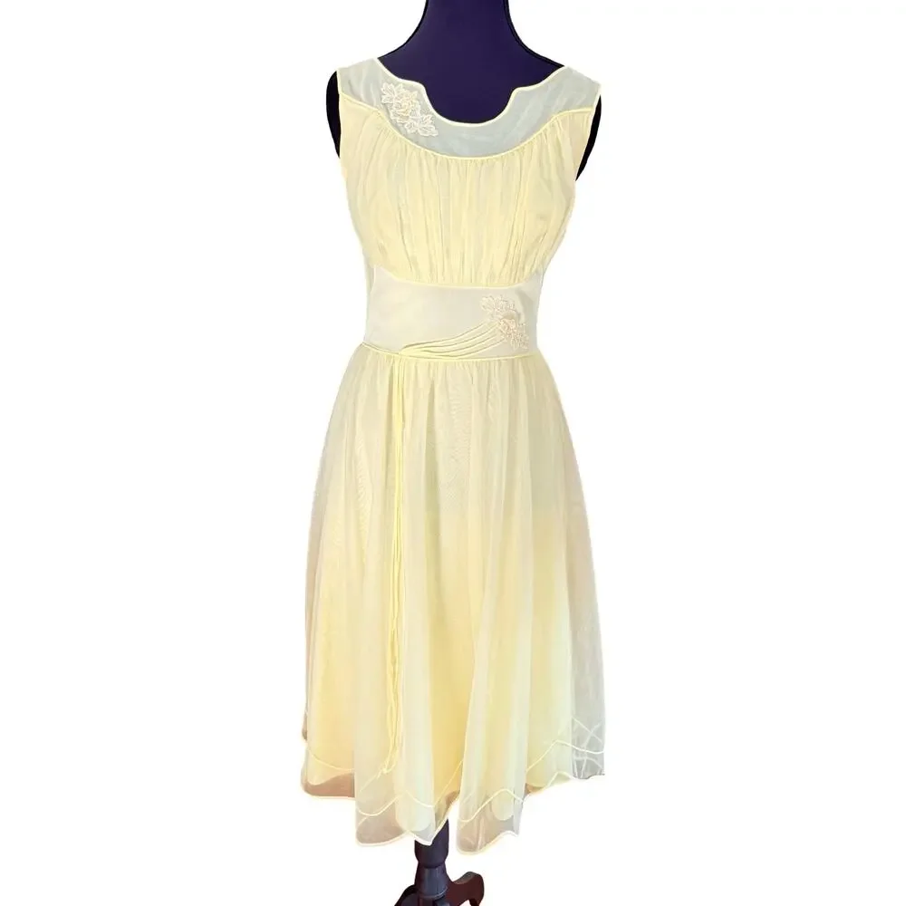 Rare Vintage 1960s Shadowline Butter Yellow Nylon Nightgown Full Skirt XS - Picture 2 of 14